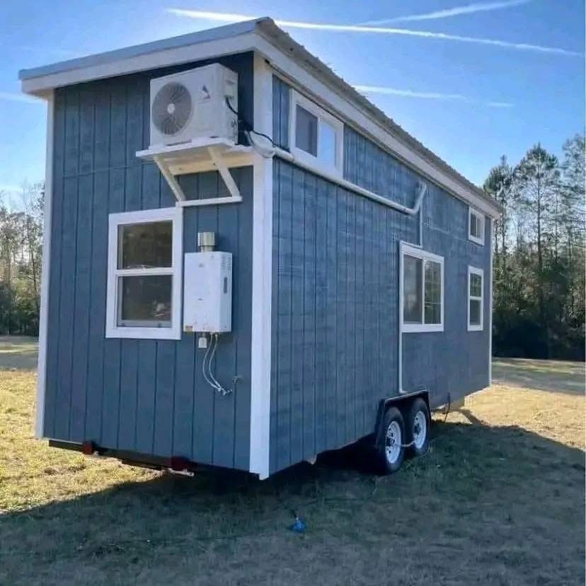 Tiny house on wheels
